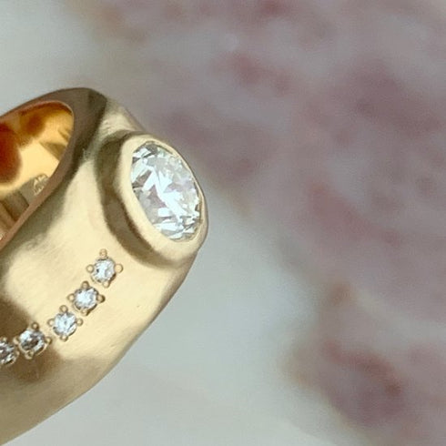 N°36 crown ring